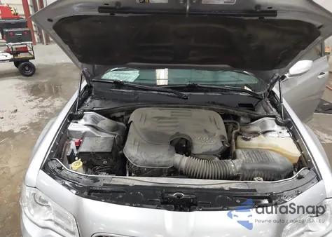 2017 Chrysler 300 C Platinum from USA, damaged, VIN 2C3CCASG6HH513883